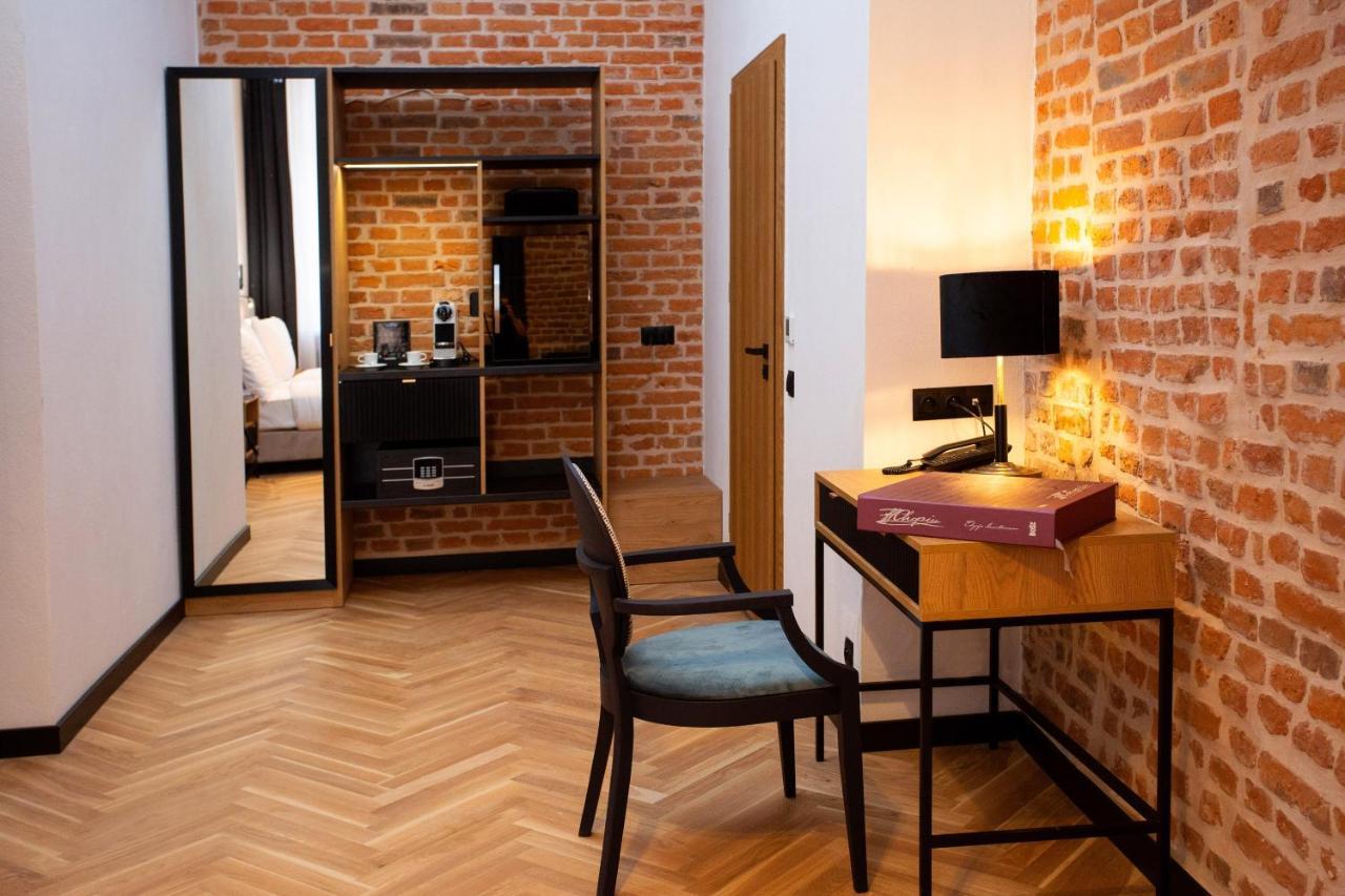 Hotel Teatr クラクフ エクステリア 写真